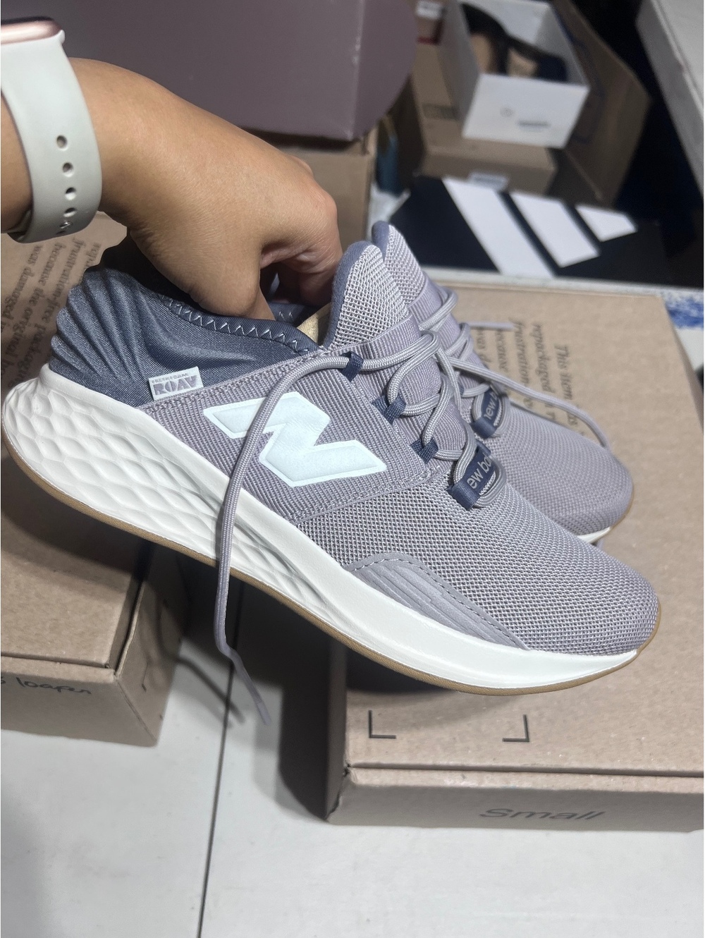 New Balance Running Shoes Size 9 US / 7 UK / 40.5 EU